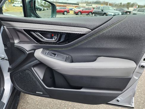 Certified 2025 Subaru Outback Onyx Edition image 26