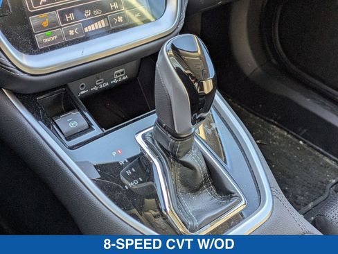 Certified 2024 Subaru Outback Premium image 23