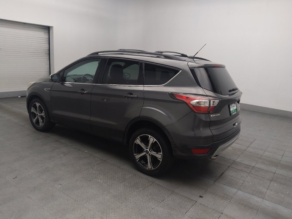 Used 2017 Ford Escape SE w/ SE Leather Comfort Package AWD/4WD image 3