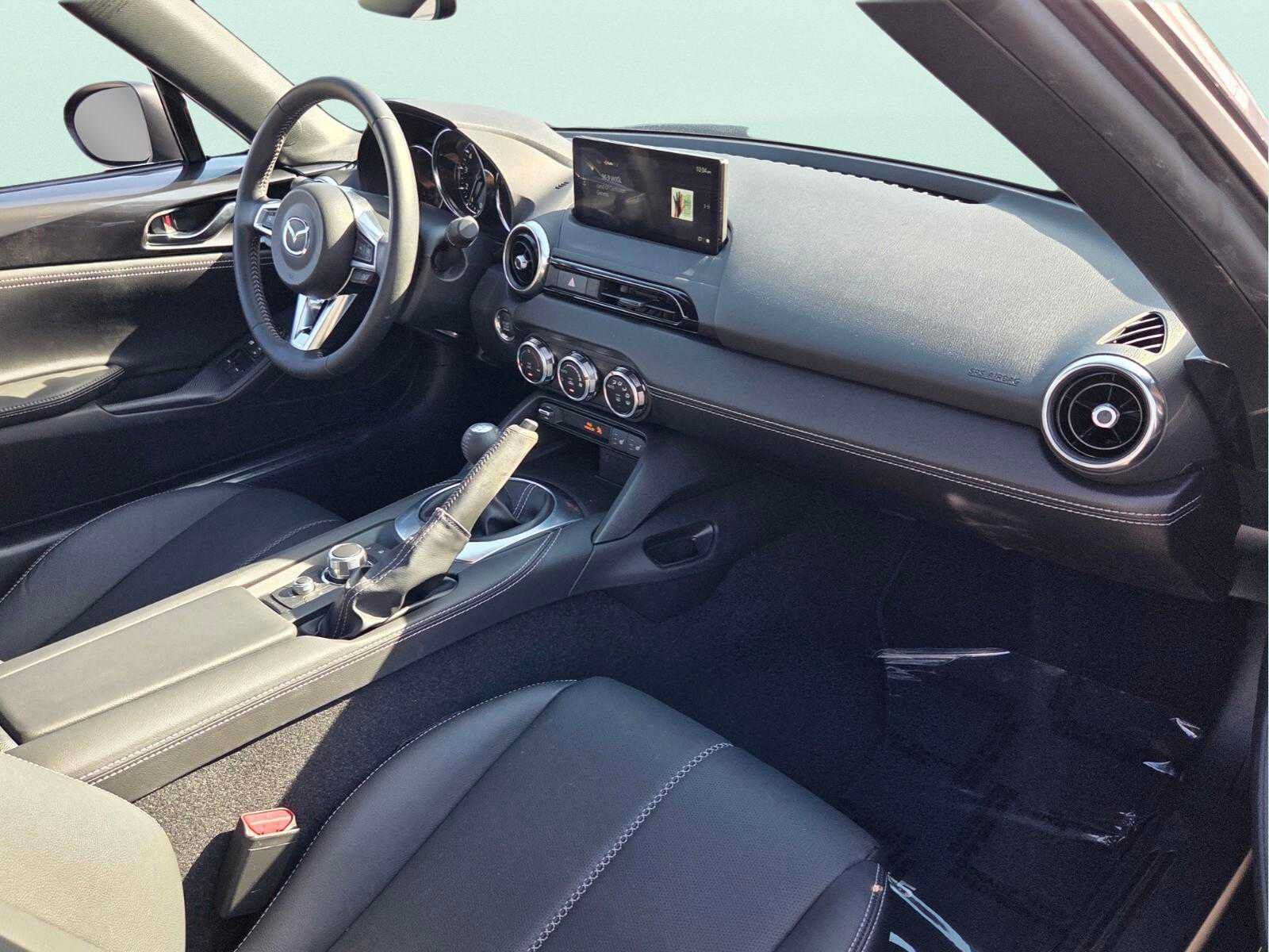 Certified 2024 MAZDA MX-5 Miata RF Grand Touring RWD image 17
