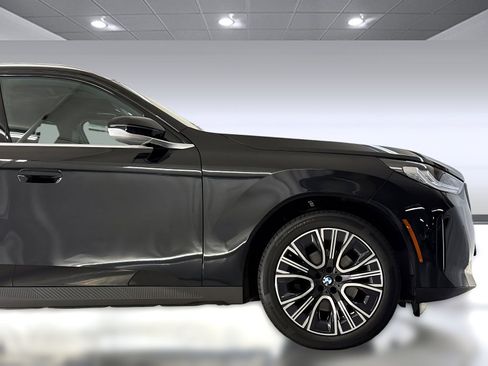 Used 2025 BMW X3 xDrive30i w/ Convenience Package AWD/4WD image 34