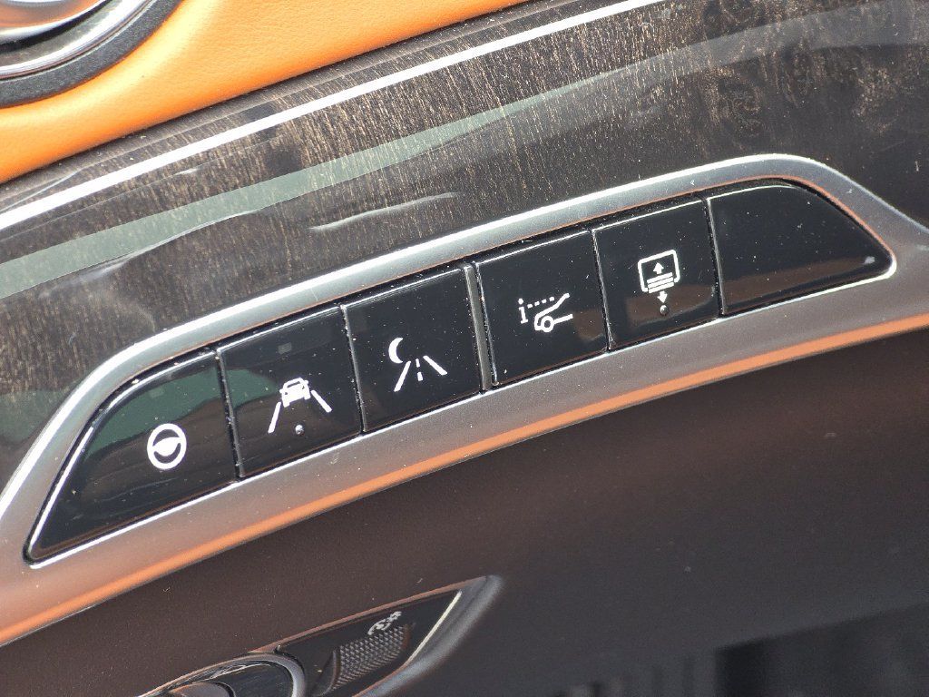 Used 2019 Mercedes-Benz Maybach S 560 4MATIC image 19