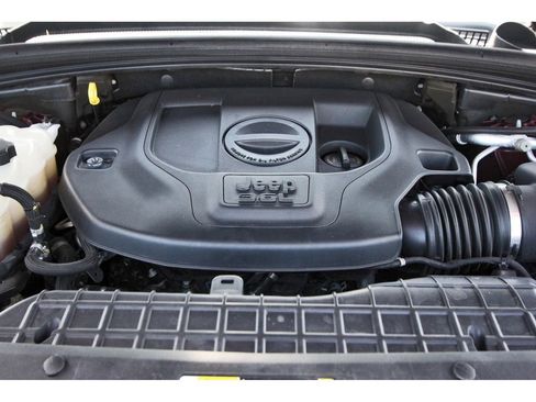 Used 2022 Jeep Grand Cherokee Overland image 33