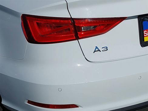 Used 2016 Audi A3 1.8T Premium image 34