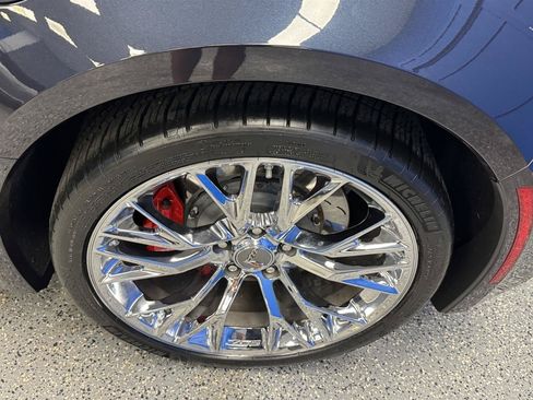 Used 2015 Chevrolet Corvette Z06 w/ 2LZ Preferred Equipment Group RWD image 27