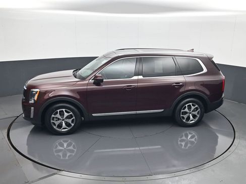 Used 2022 Kia Telluride EX FWD image 21