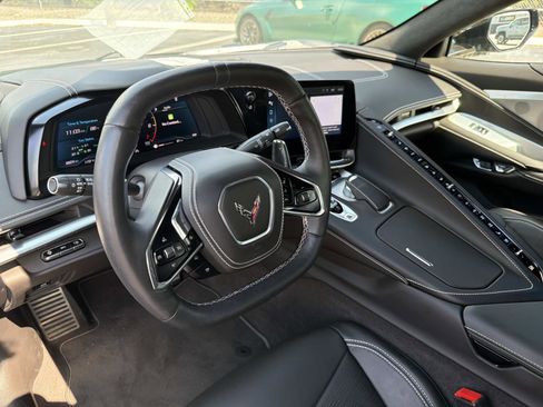 Used 2024 Chevrolet Corvette Stingray Premium Cpe w/ Z51 Performance Package image 29