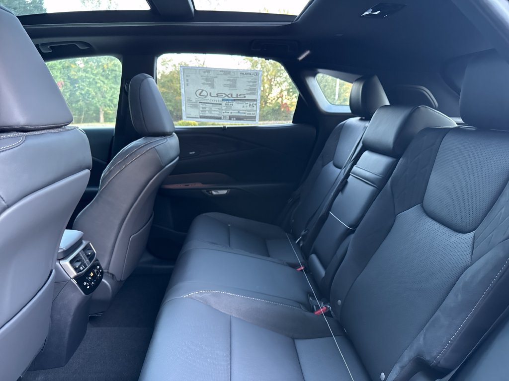 New 2026 Lexus RX 350 AWD w/ Convenience Package image 12