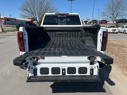 Used 2024 GMC Sierra 2500 AT4 w/ Technology Package image 27