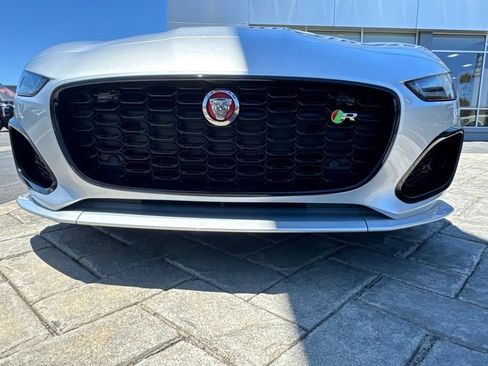 Used 2022 Jaguar F-TYPE R AWD/4WD image 22