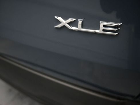 Used 2026 Toyota Grand Highlander XLE image 43