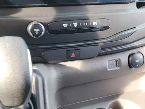 New 2026 Ford Transit 250 148 Medium Roof w/ Load Area Protection Package image 18