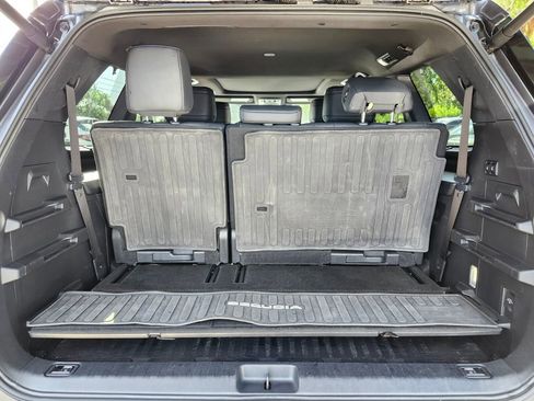 Used 2024 Toyota Sequoia Platinum image 11