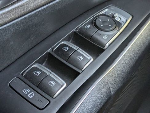 Certified 2023 Kia Sorento EX image 31