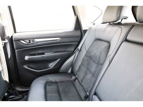 Used 2021 MAZDA CX-5 Touring image 9