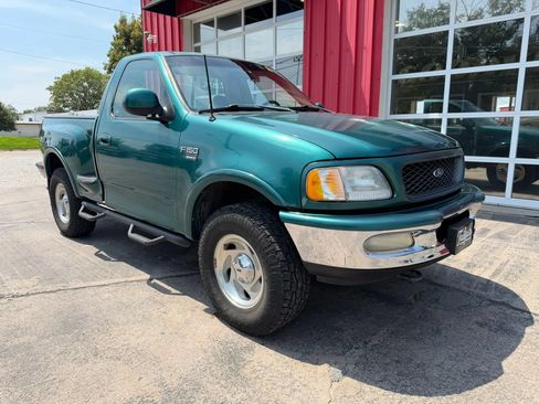 Used 1998 Ford F150 4x4 Regular Cab image 2