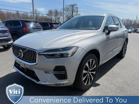 Used 2023 Volvo XC60 B5 Plus w/ Climate Package AWD/4WD image 4