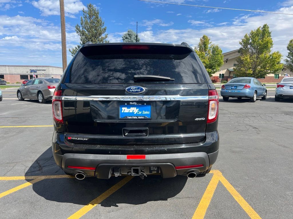 Used 2015 Ford Explorer 4WD image 4