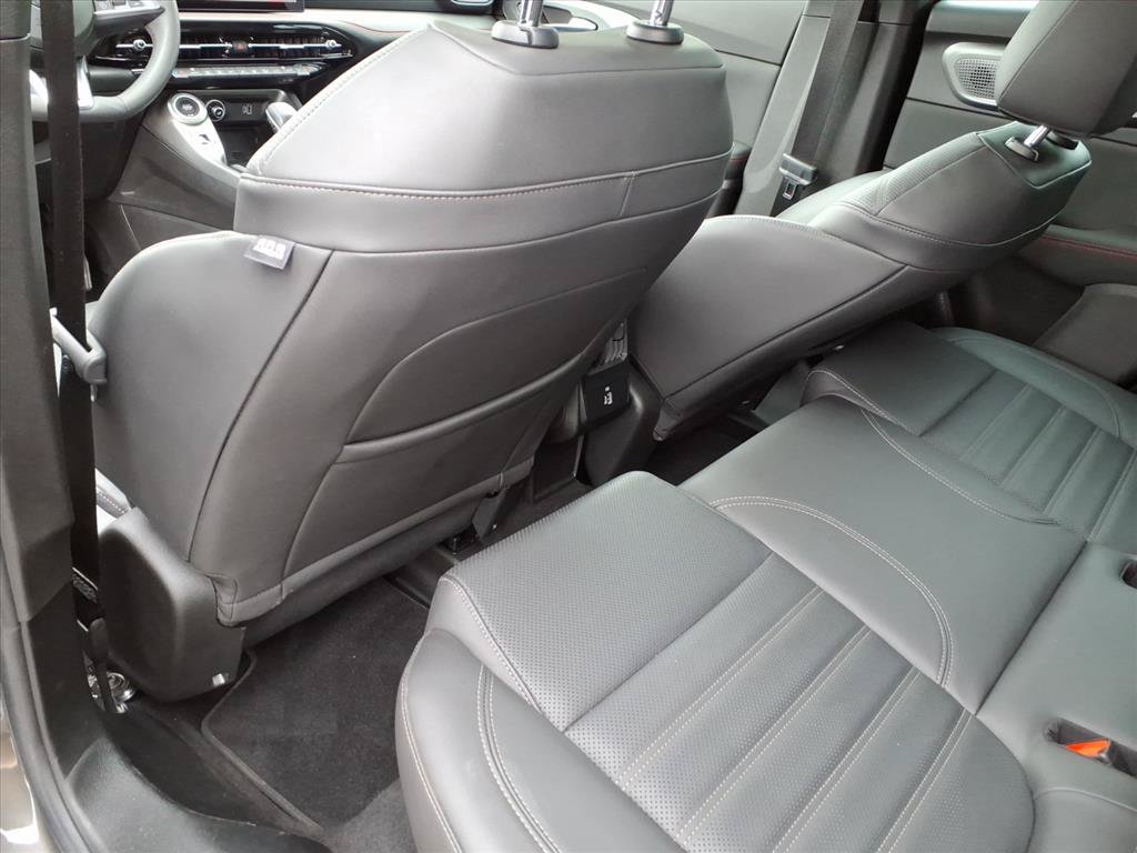 Used 2024 Dodge Hornet GT Plus w/ GT Blacktop Package AWD/4WD image 15
