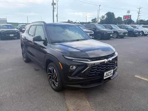 New 2026 Chevrolet TrailBlazer RS w/ Convenience Package FWD image 8