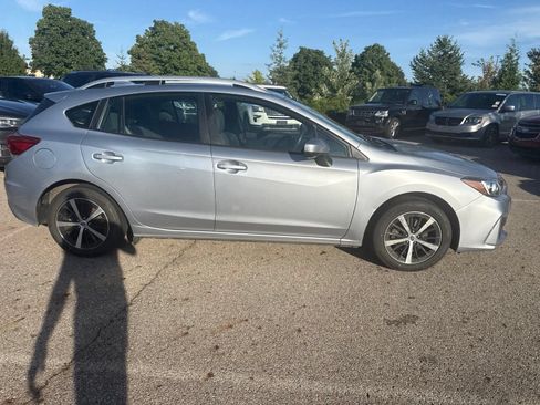 Used 2019 Subaru Impreza 2.0i Premium AWD/4WD image 4