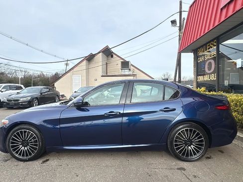 Used 2019 Alfa Romeo Giulia Ti Sport w/ Quick Order Package 22S Sport image 8