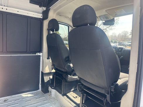 Used 2019 RAM ProMaster 1500 FWD image 11