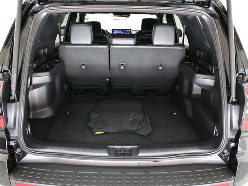 Used 2025 Toyota 4Runner TRD Off-Road Premium w/ Tow Technology Package AWD/4WD image 35