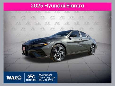 Used 2025 Hyundai Elantra SEL w/ Cargo Package image 1