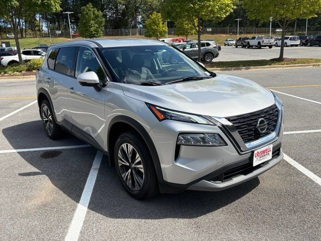 Used 2021 Nissan Rogue SV AWD/4WD image 8