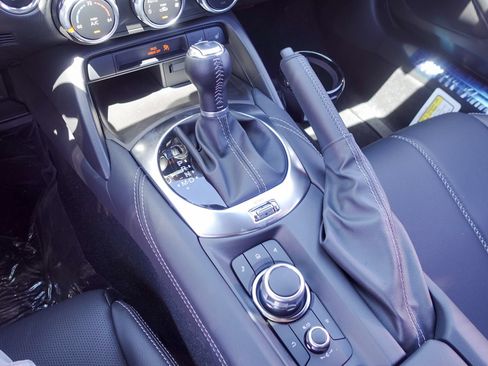 New 2026 MAZDA MX-5 Miata Grand Touring w/ Weather Package RWD image 26