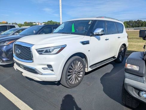 Used 2018 INFINITI QX80 4WD w/ Deluxe Technology Package image 5