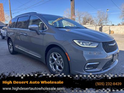 Used 2022 Chrysler Pacifica Limited