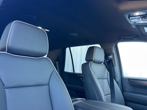 New 2026 GMC Yukon Elevation AWD/4WD image 15