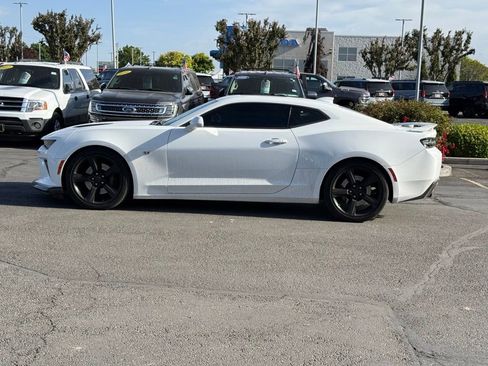 Used 2017 Chevrolet Camaro SS RWD image 5