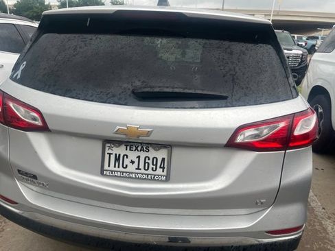 Used 2021 Chevrolet Equinox LT FWD image 4