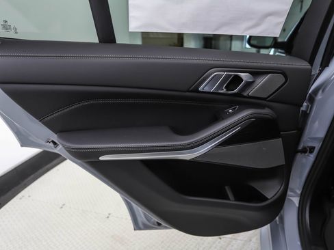 New 2026 BMW X5 xDrive50e w/ M Sport Package image 21