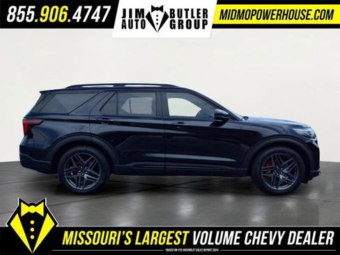 Used 2025 Ford Explorer ST w/ Sun And Sound Package AWD/4WD image 4