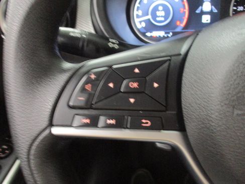 Used 2020 Nissan Kicks SV w/ Exterior Package FWD image 24