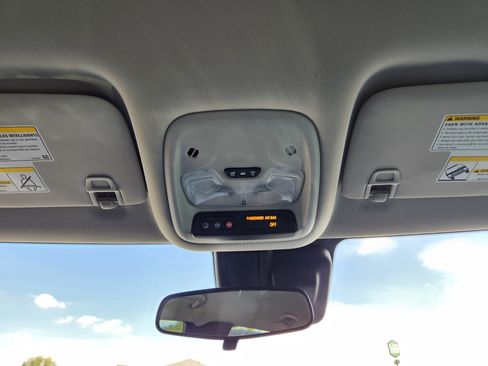 Used 2021 Chevrolet TrailBlazer LS image 20