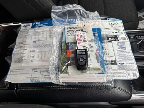 Used 2022 Ford F150 XLT w/ Equipment Group 302A High image 38