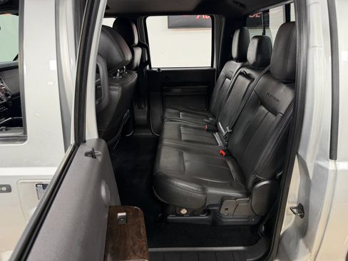 Used 2015 Ford F250 Platinum w/ FX4 Off-Road Package AWD/4WD image 16