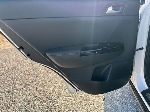 Certified 2022 Kia Sportage SX image 22