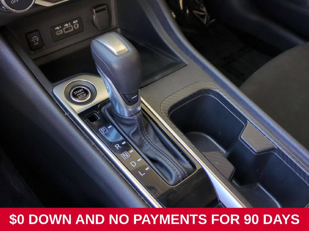Used 2025 Nissan Sentra SV FWD image 16