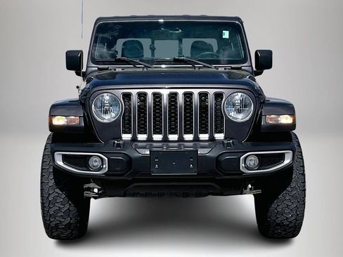 Used 2023 Jeep Gladiator Overland image 3
