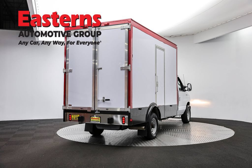 Used 2023 Ford E-350 and Econoline 350 Super Duty w/ Power Windows & Locks Group RWD image 6