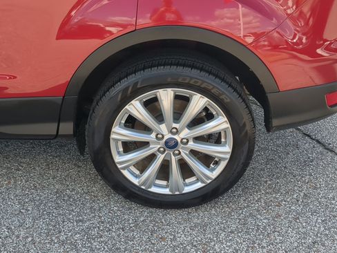 Used 2019 Ford Escape SEL FWD image 10