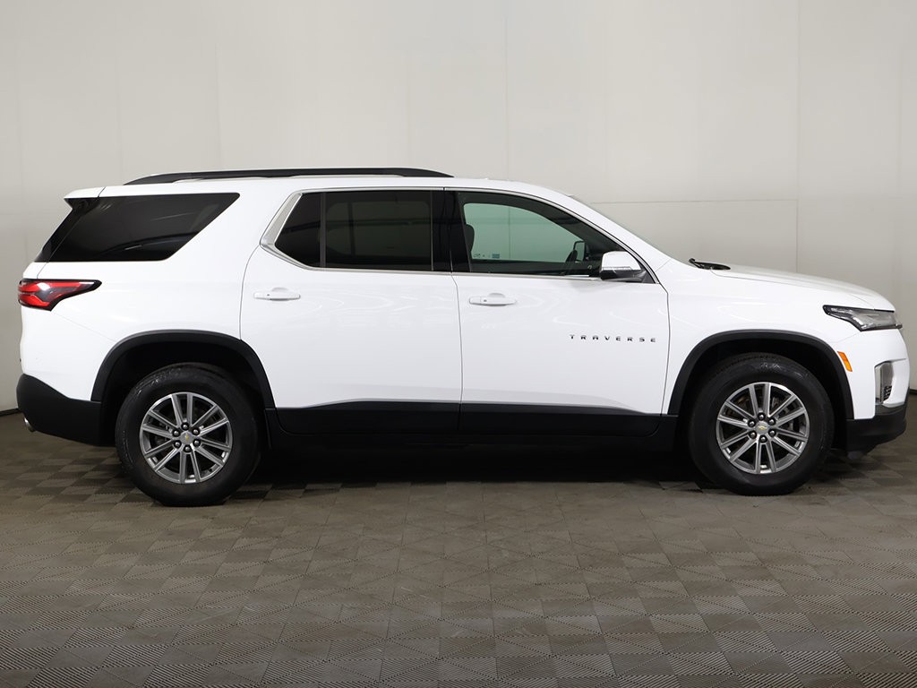 Used 2023 Chevrolet Traverse LT AWD/4WD image 18