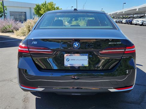Certified 2024 BMW i5 eDrive40i w/ Premium Package image 14