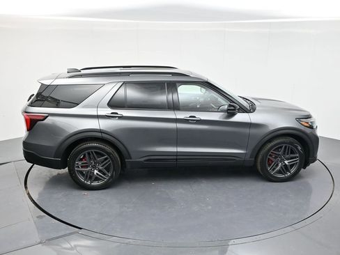 New 2026 Ford Explorer ST AWD/4WD image 36